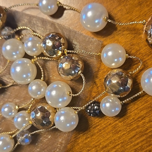 Elegant Gold and Silver Pearl Necklace from Chico's. - Picture 3 of 3